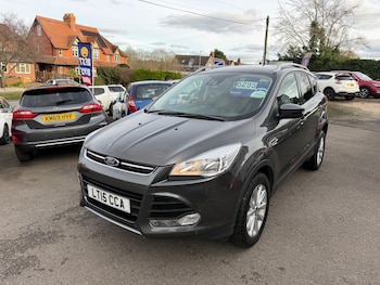 Used Ford Kuga 2015 for sale - 77565482: Photo