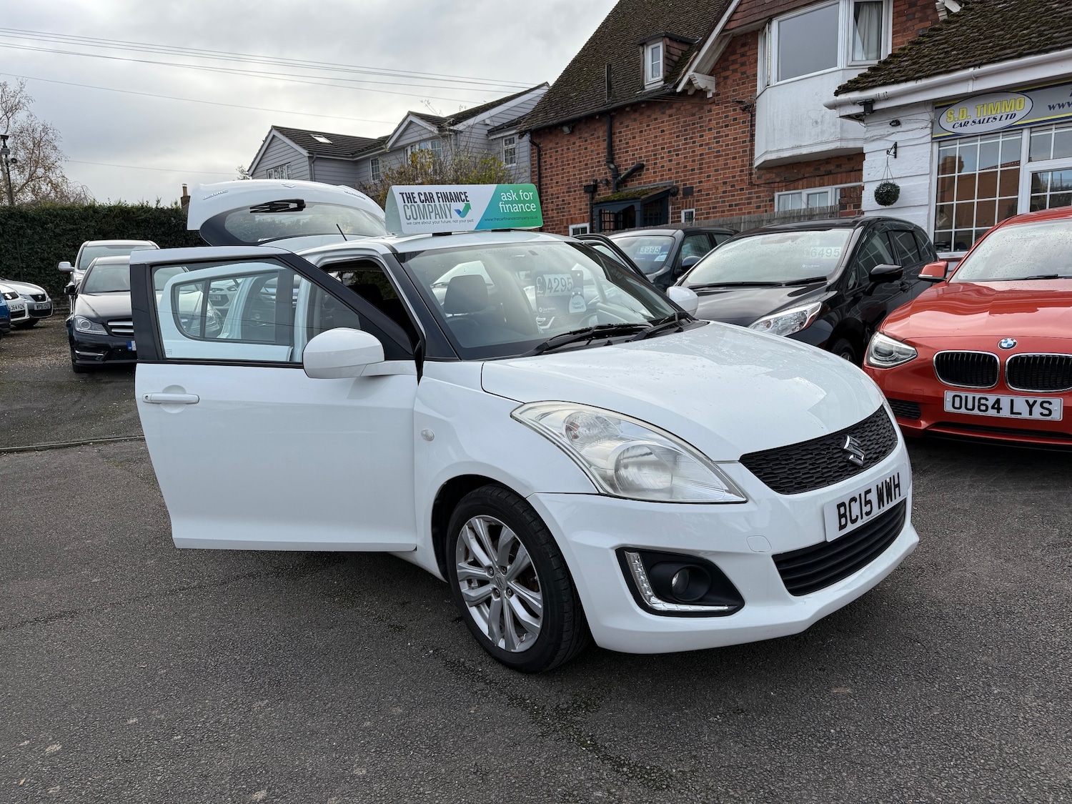 Used Suzuki Swift 2015 for sale - 77145220: Photo 10