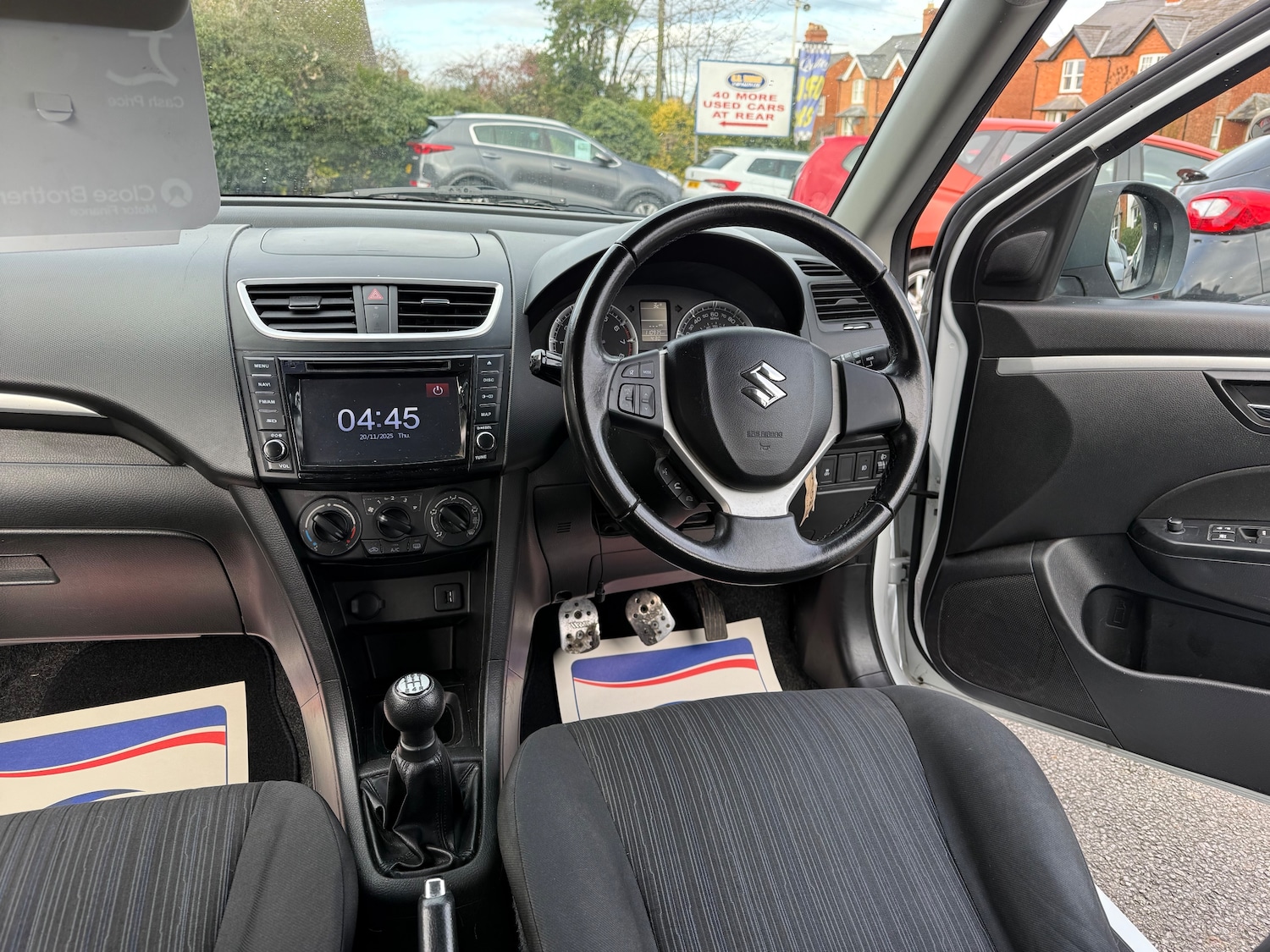 Used Suzuki Swift 2015 for sale - 77145220: Photo 12