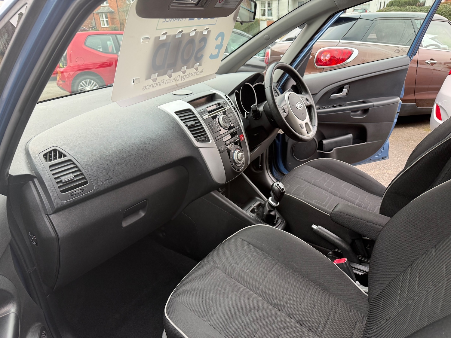 Used Kia Venga 2012 for sale - 77810298: Photo 9