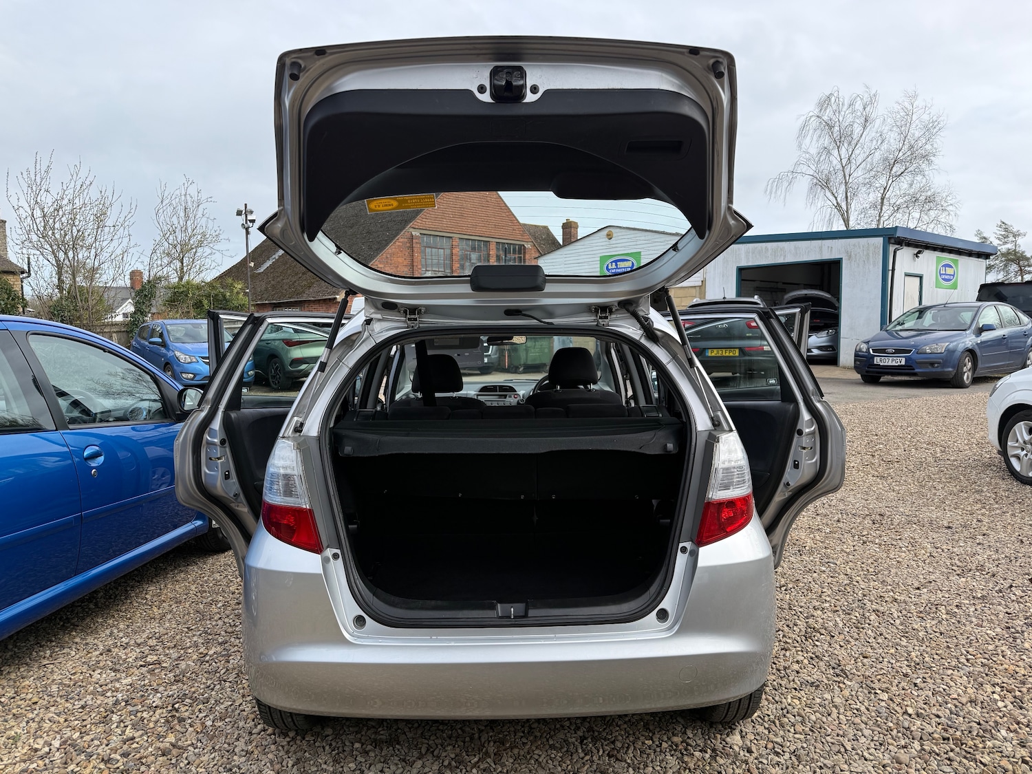 Used Honda Jazz 2010 for sale - 77878703: Photo 5