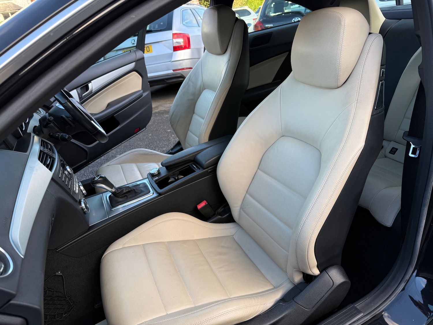 Used Mercedes-Benz C Class 2011 for sale - 77145229: Photo 12