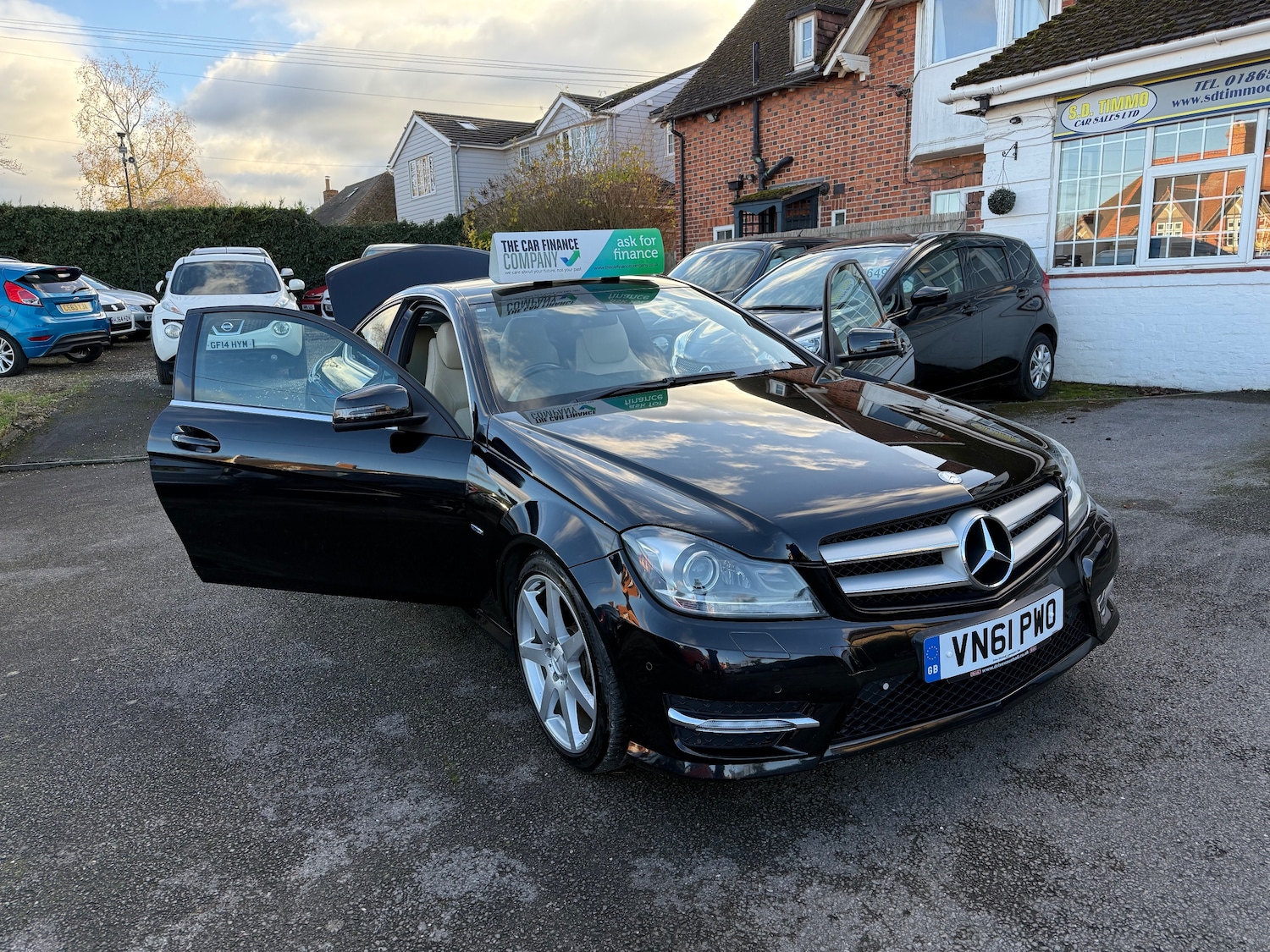 Used Mercedes-Benz C Class 2011 for sale - 77145229: Photo 5