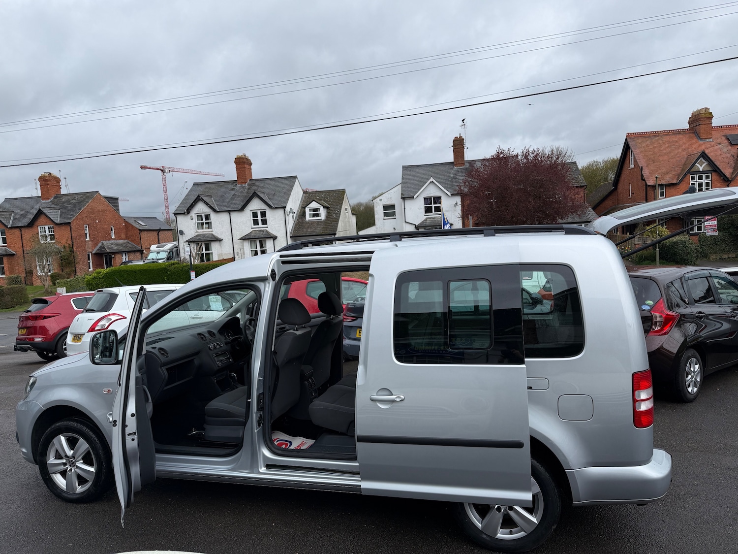 Used Volkswagen Caddy Maxi Life 2011 for sale - 78049876: Photo 23