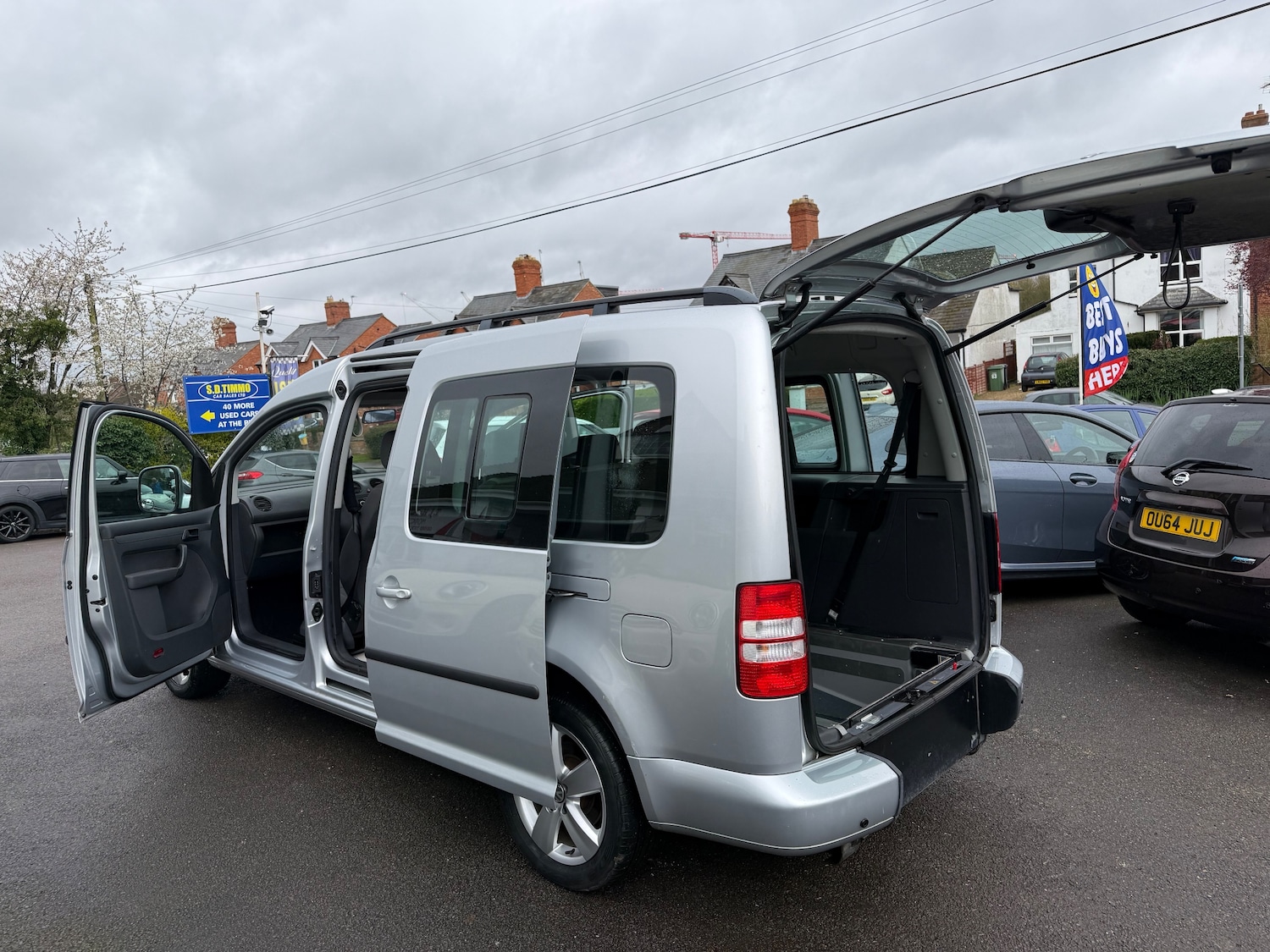 Used Volkswagen Caddy Maxi Life 2011 for sale - 78049876: Photo 26