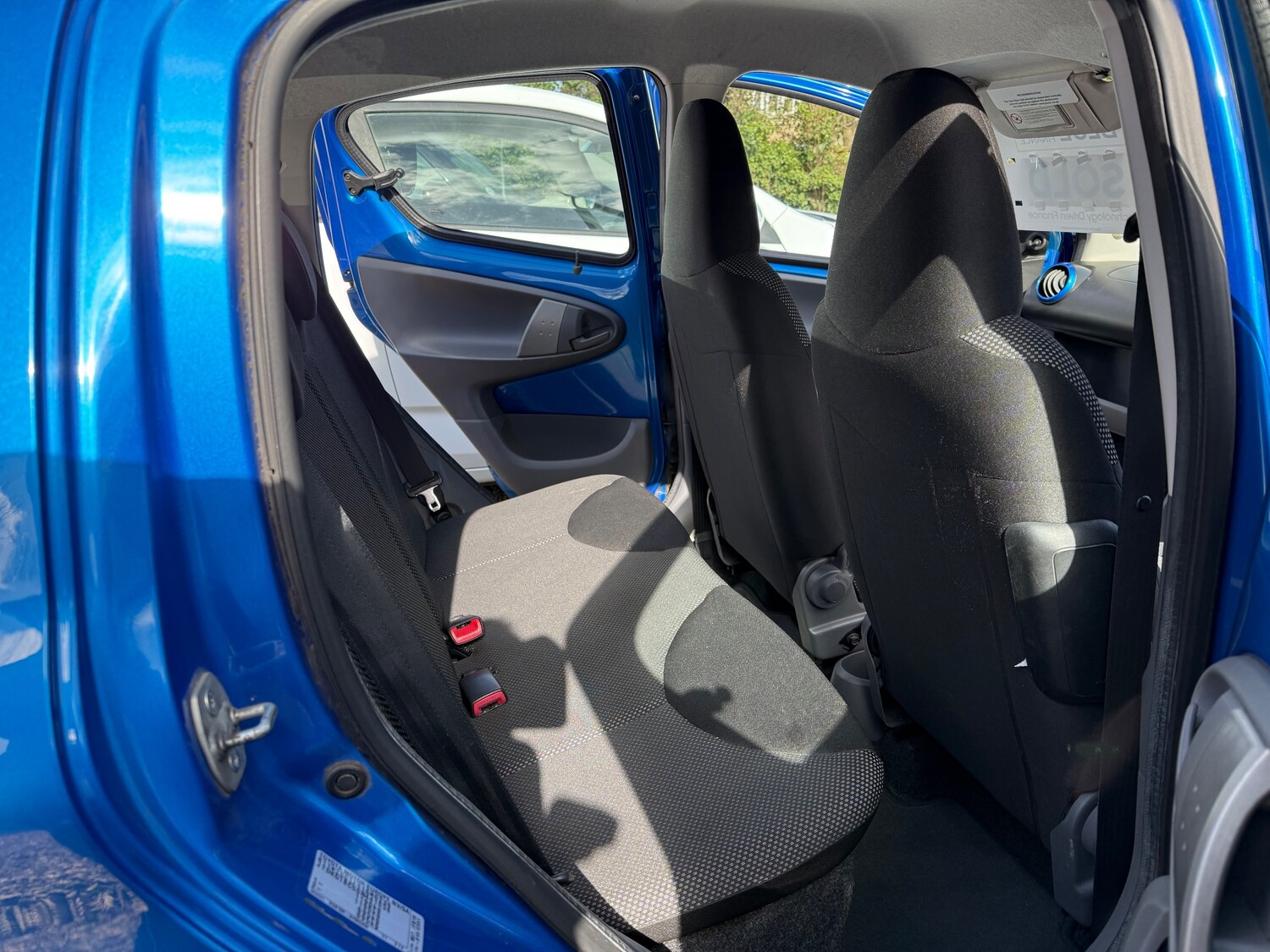 Used Toyota AYGO 2010 for sale - 77960045: Photo 9