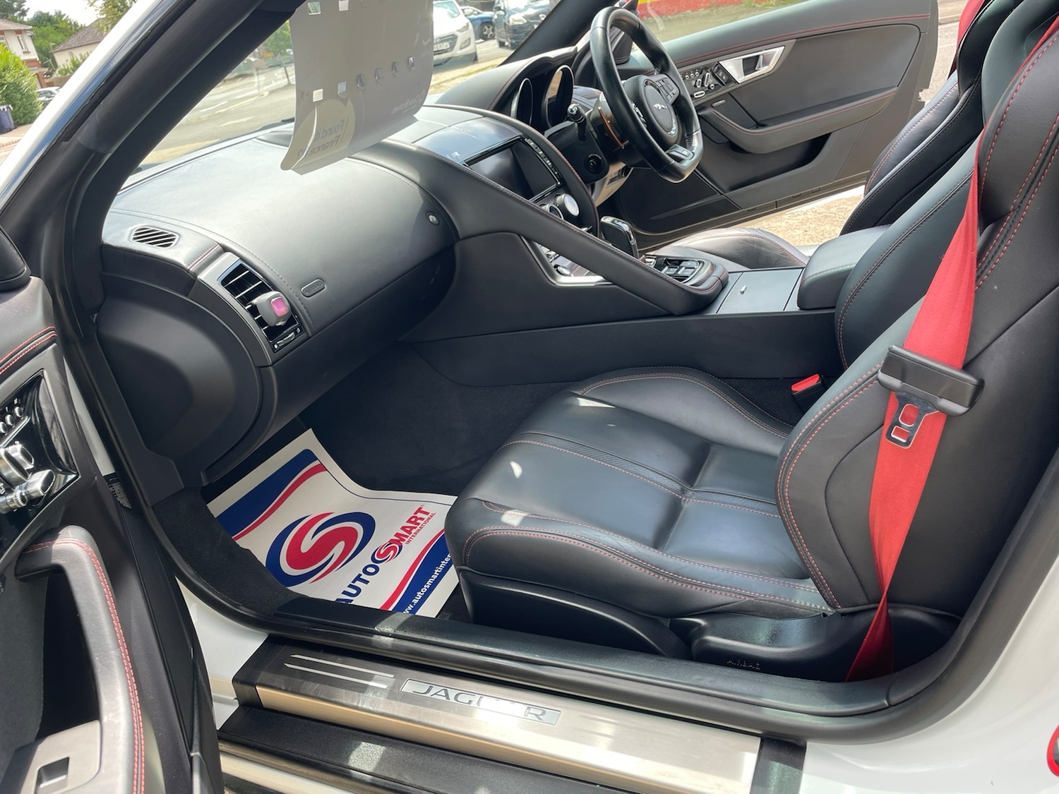 Used Jaguar F-Type for sale - 77145198: Photo 14