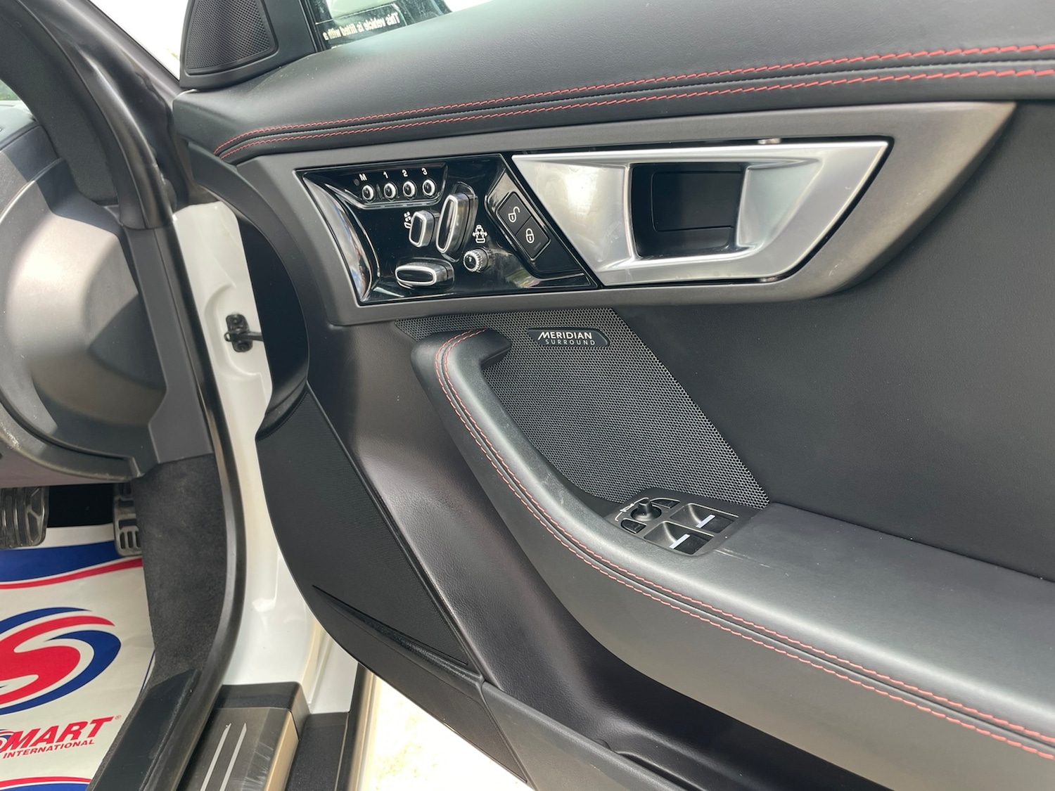 Used Jaguar F-Type for sale - 77145198: Photo 15