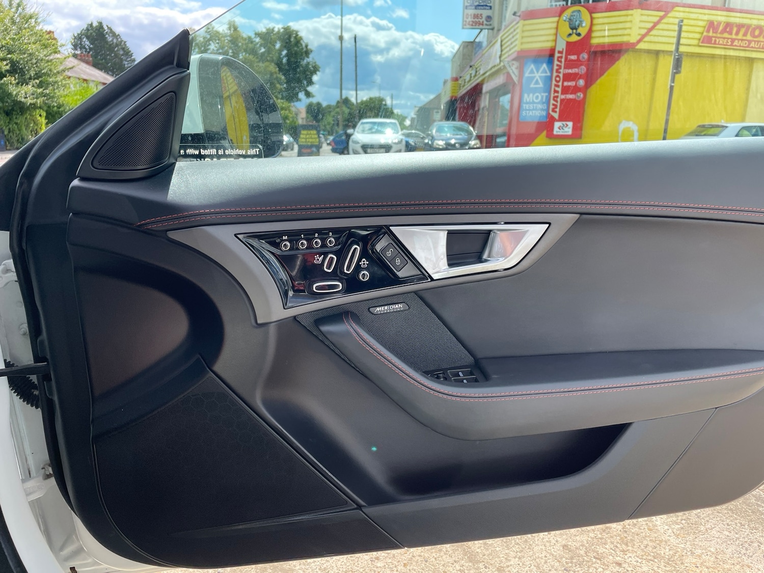 Used Jaguar F-Type for sale - 77145198: Photo 19