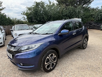 Used Honda HR-V 2018 for sale - 79326144: Photo