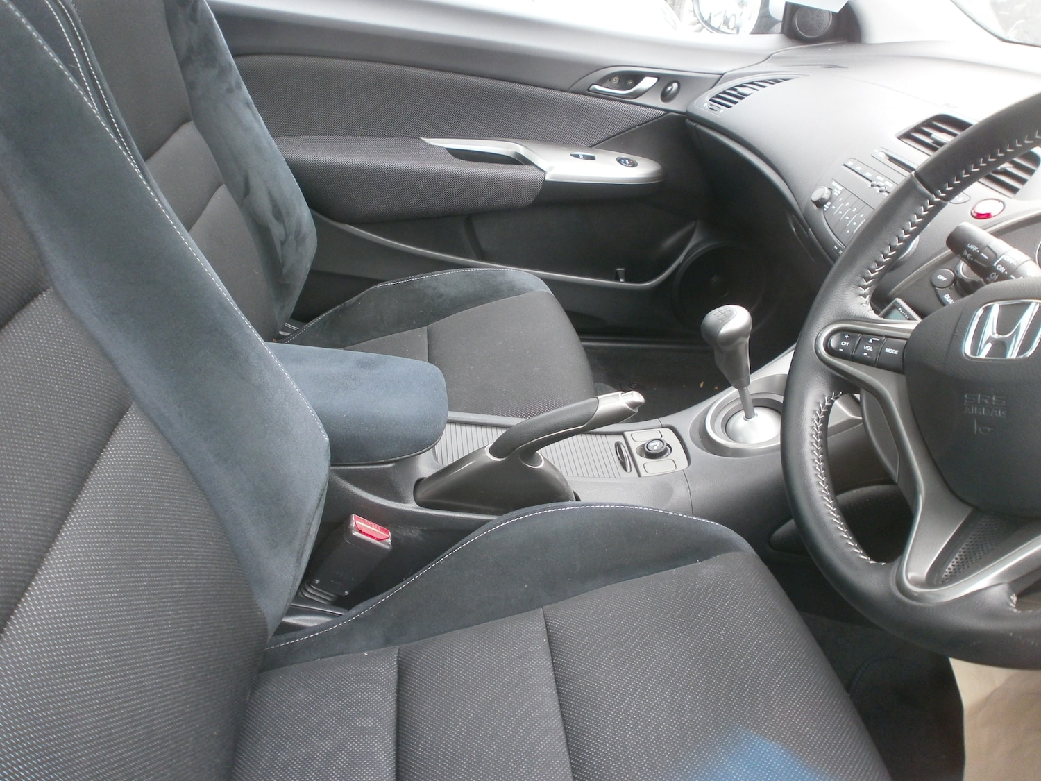 Used Honda Civic 2011 for sale - 77145199: Photo 5