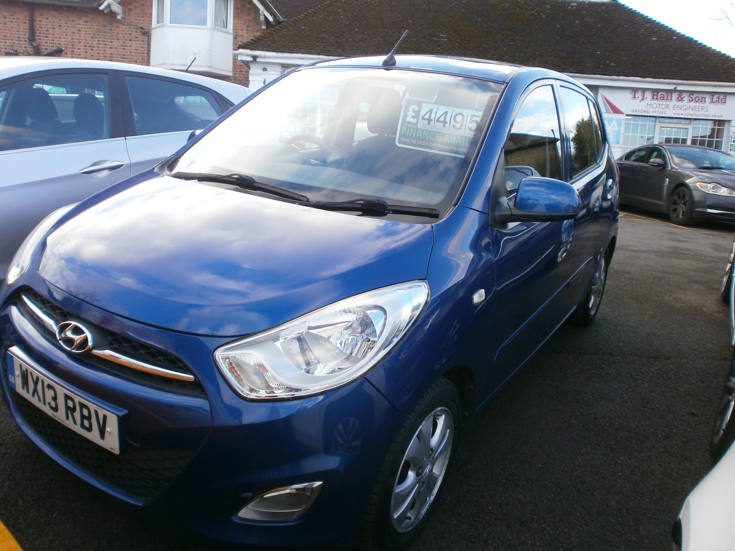 Used Hyundai i10 2013 for sale - 77436289: Photo 2