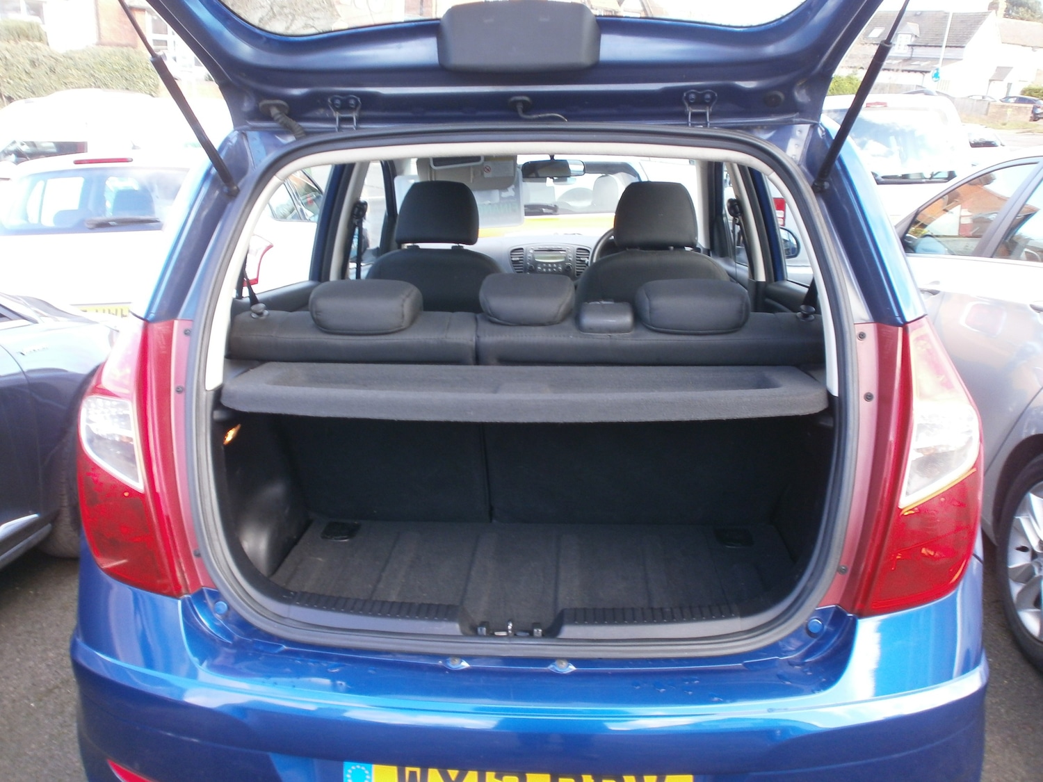 Used Hyundai i10 2013 for sale - 77436289: Photo 5