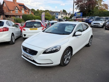 Used Volvo V40 2013 for sale - 79551518: Photo