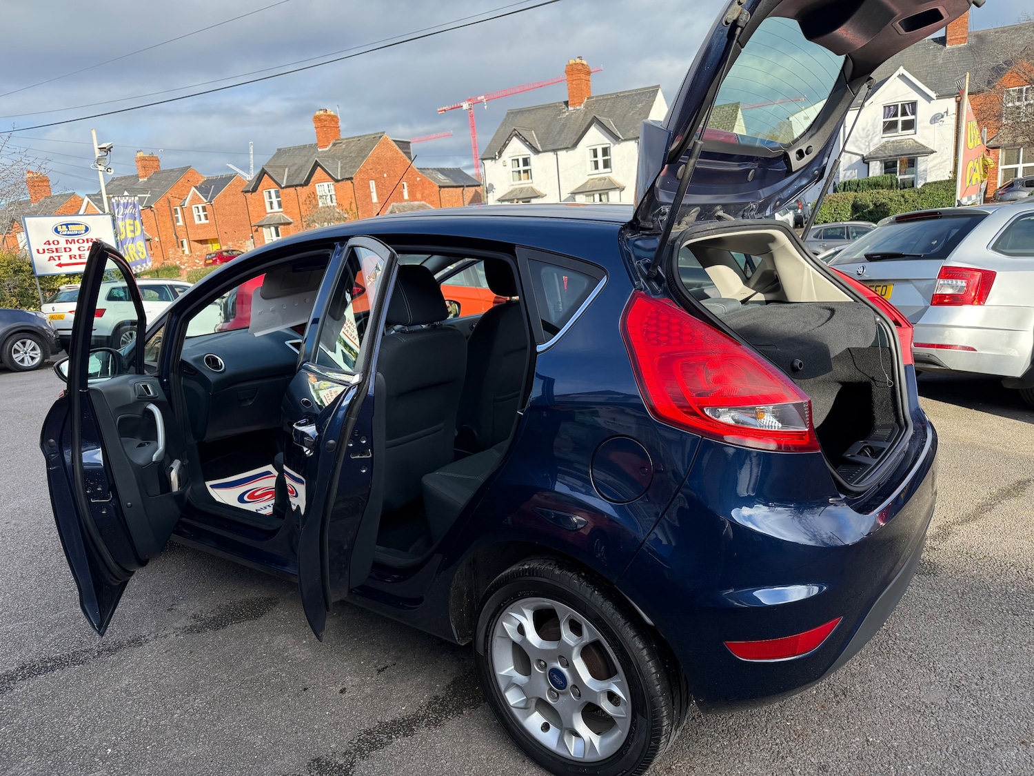 Used Ford Fiesta 2011 for sale - 77145224: Photo 11