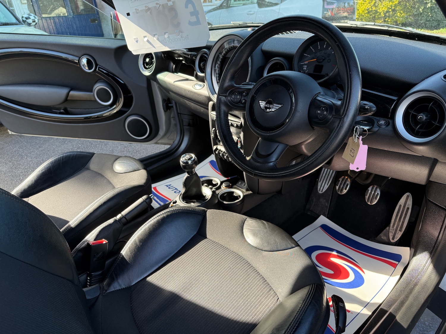 Used MINI Coupe 2015 for sale - 77976108: Photo 9