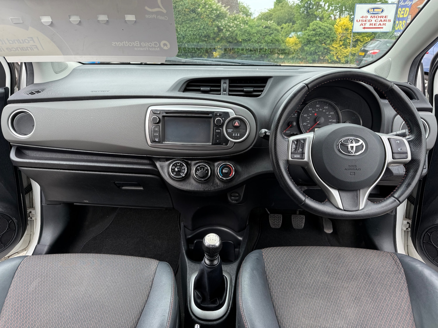 Used Toyota Yaris 2012 for sale - 77145203: Photo 19