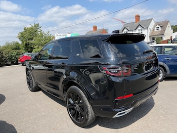 Used Land Rover Discovery Sport 2020 for sale - 79254819: Photo