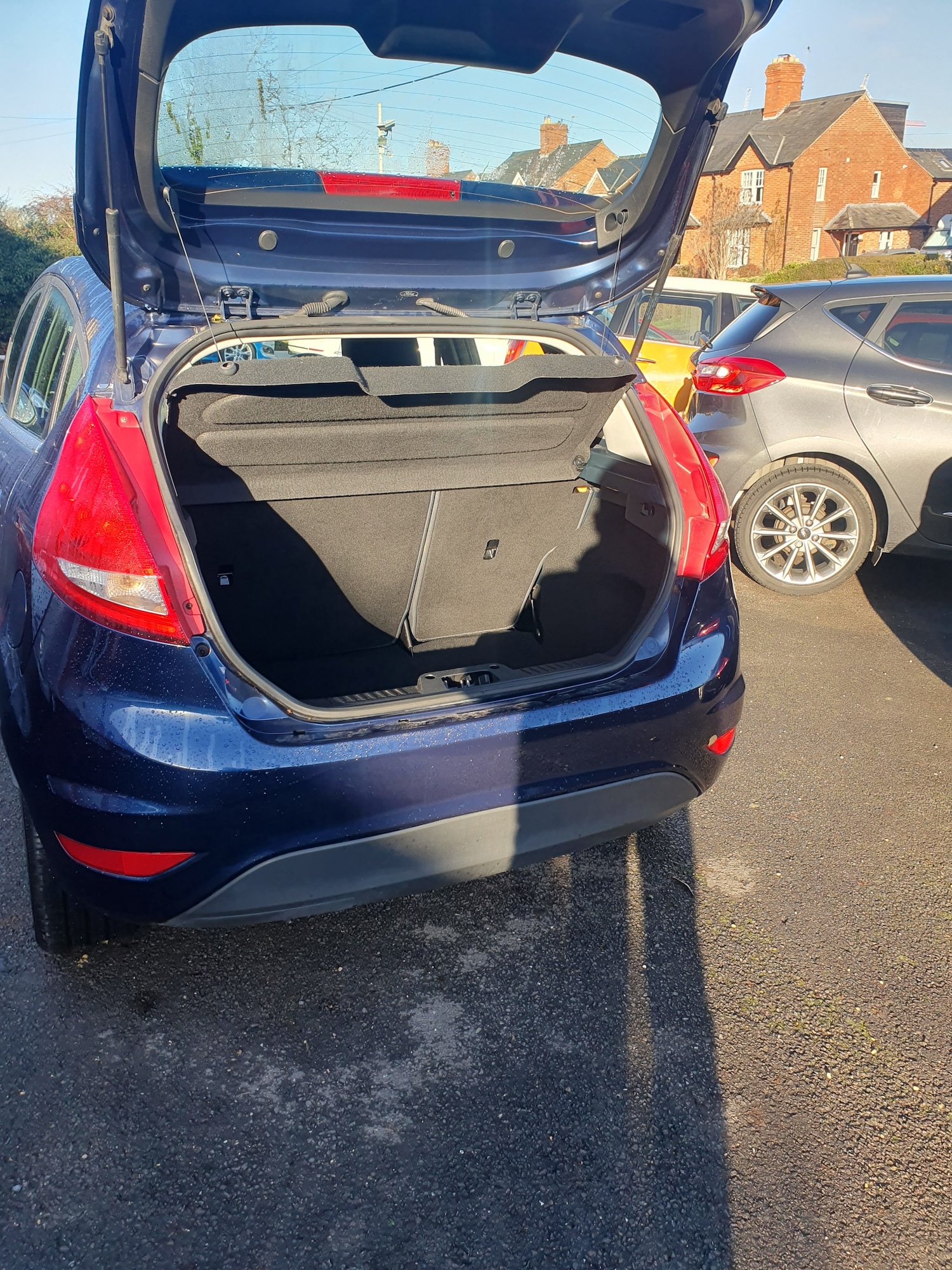 Used Ford Fiesta 2011 for sale - 77145243: Photo 4