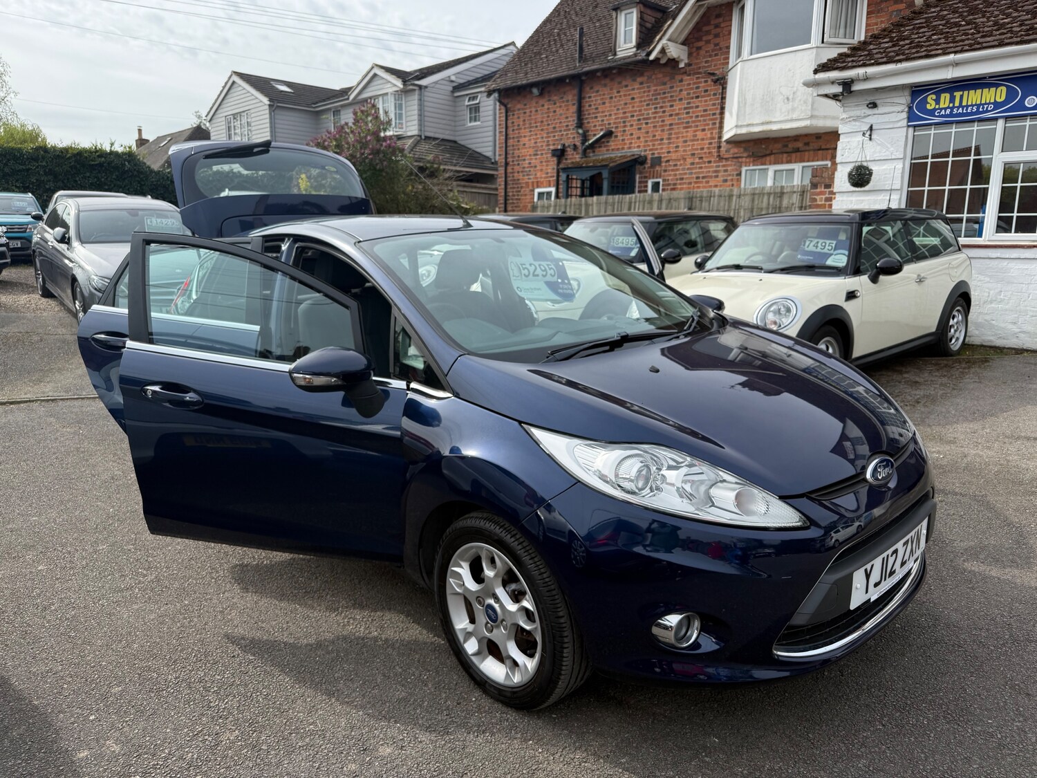 Used Ford Fiesta 2012 for sale - 78207025: Photo 7
