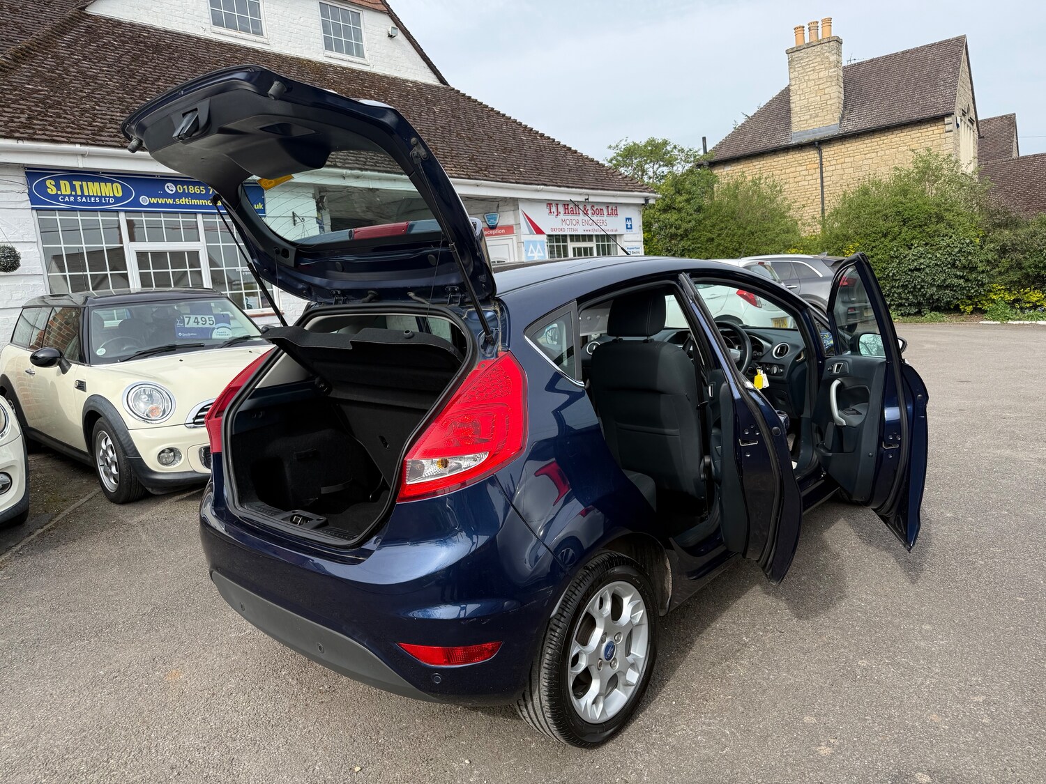 Used Ford Fiesta 2012 for sale - 78207025: Photo 9
