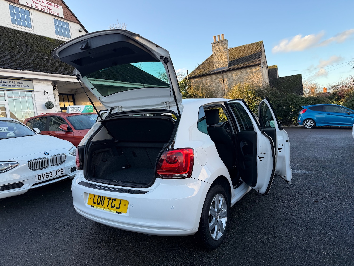 Used Volkswagen Polo 2011 for sale - 77145235: Photo 13