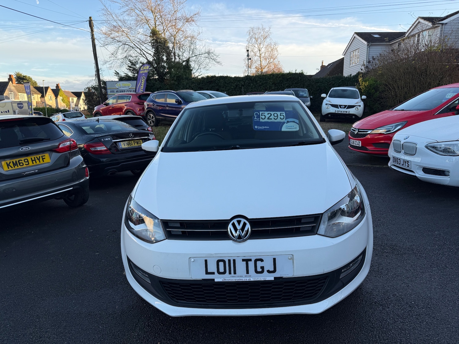 Used Volkswagen Polo 2011 for sale - 77145235: Photo 2