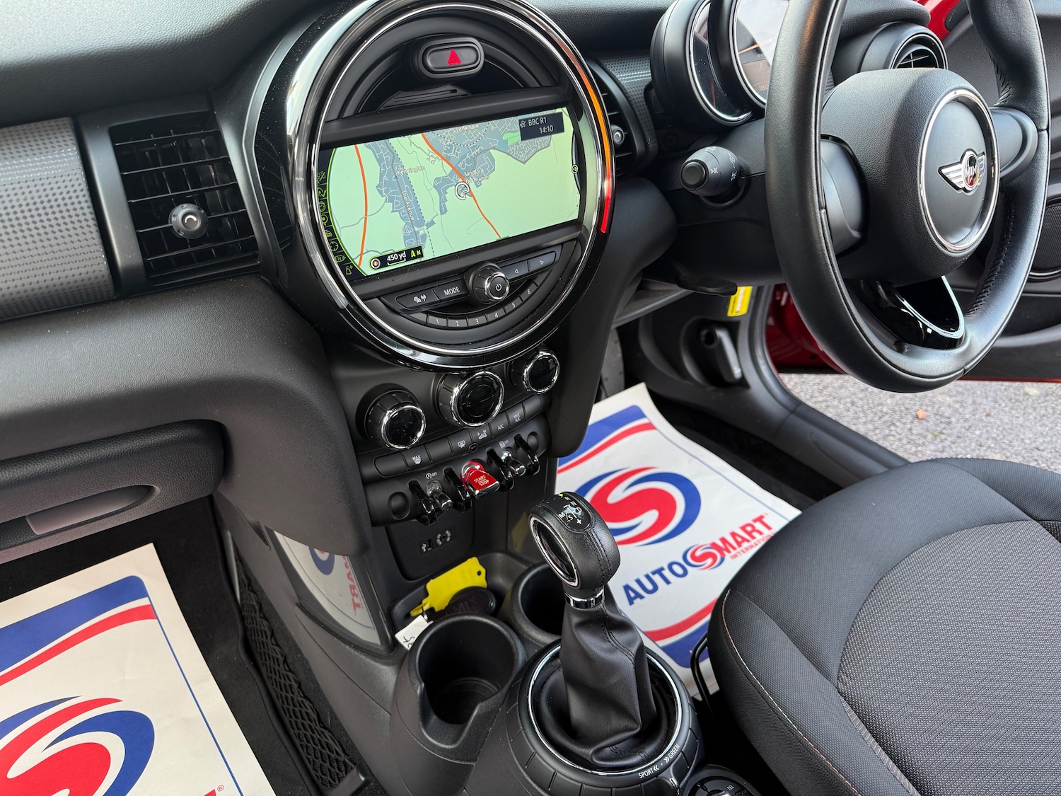 Used MINI Hatch 2015 for sale - 77145260: Photo 4