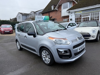 (16) - 1.6 BlueHDi Edition MPV 5dr Diesel Manual Euro 6 (100 ps)