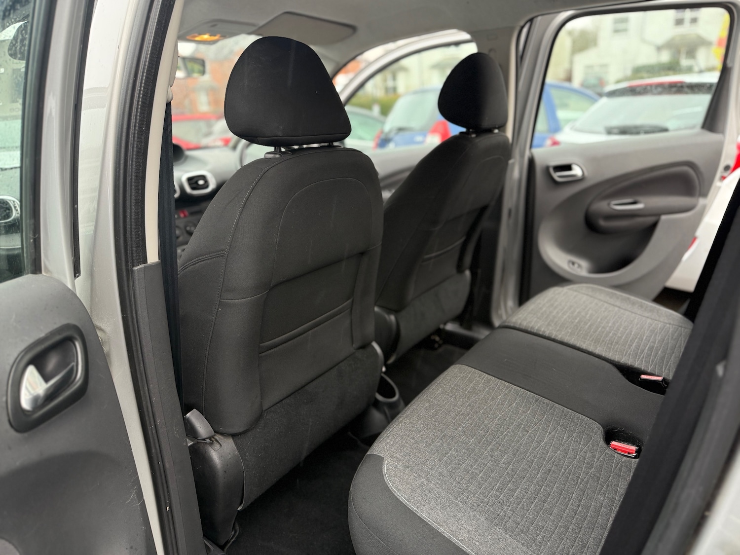 Used Citroen C3 Picasso 2016 for sale - 77501940: Photo 21