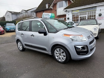 Used Citroen C3 Picasso 2016 for sale - 77501940: Photo