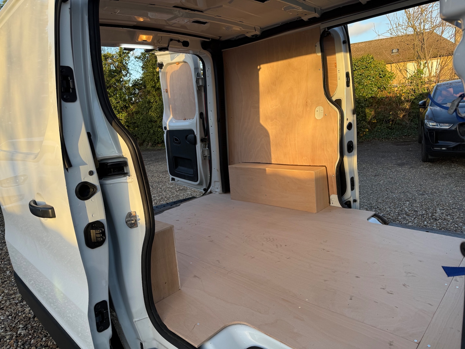 Used Vauxhall Vivaro 2018 for sale - 77145253: Photo 9