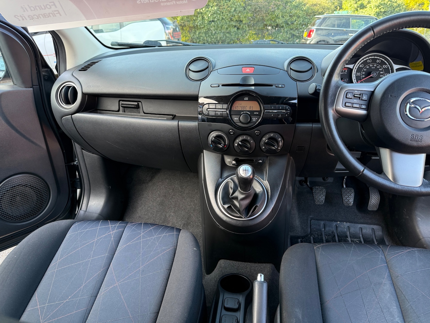 Used Mazda Mazda2 2011 for sale - 78062100: Photo 19