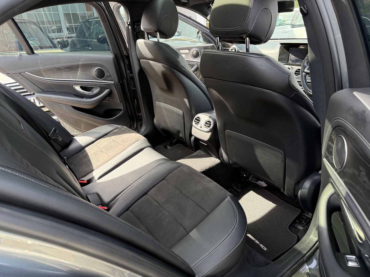 Used Mercedes-Benz E Class 2017 for sale - 78207031: Photo 20