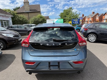 Used Volvo V40 2014 for sale - 78774138: Photo