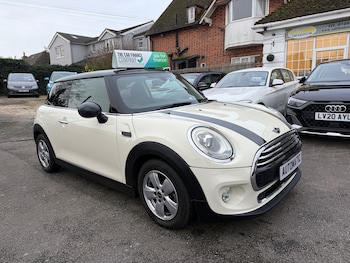 2015 (65) - 1.5 Cooper Hatchback 3dr Petrol Auto Euro 6 (s/s) (136 ps)