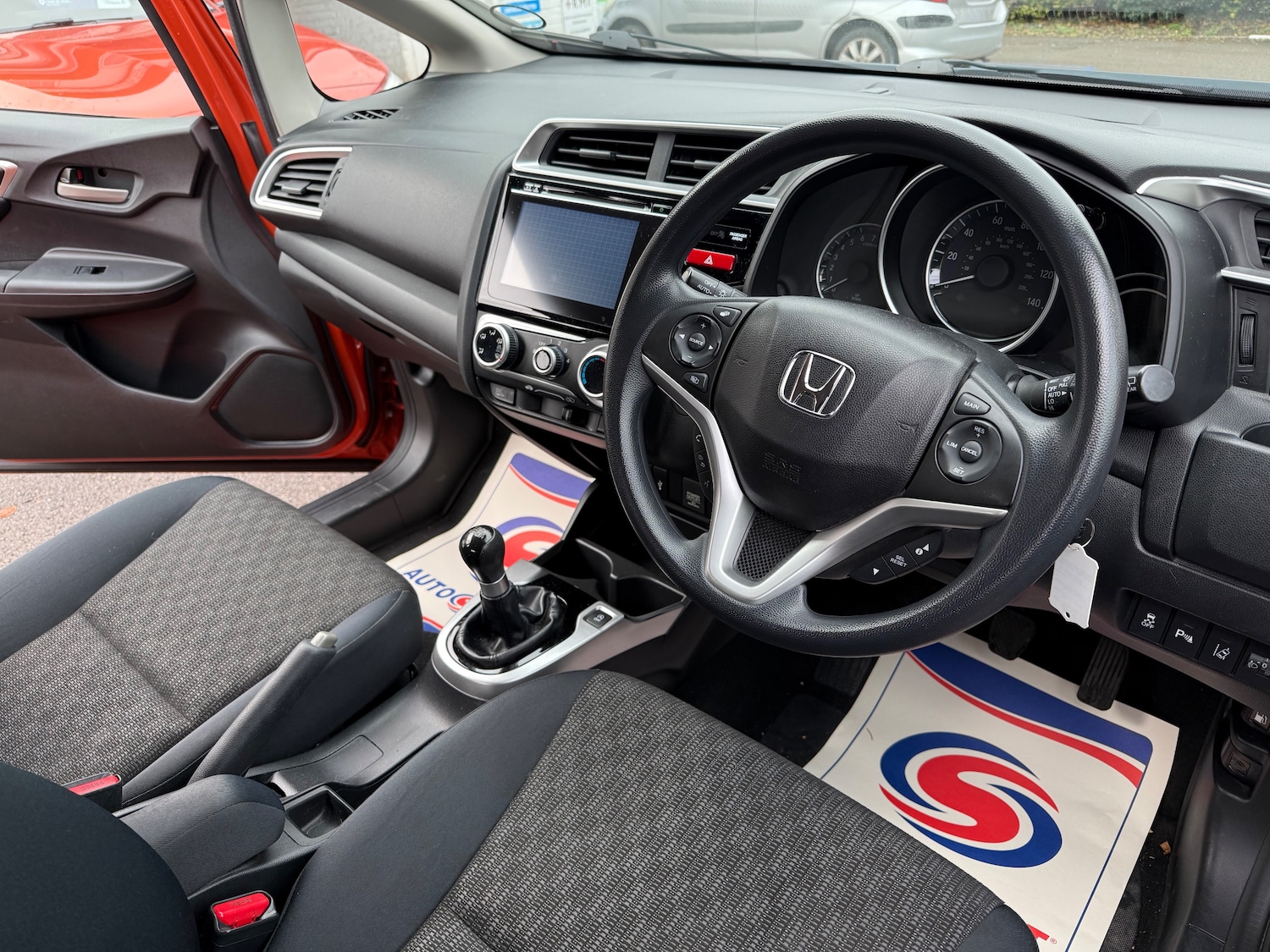 Used Honda Jazz 2016 for sale - 77145216: Photo 17