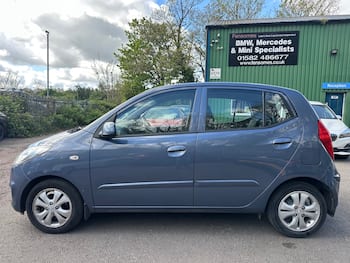 Used Hyundai i10 2013 for sale - 79802237: Photo