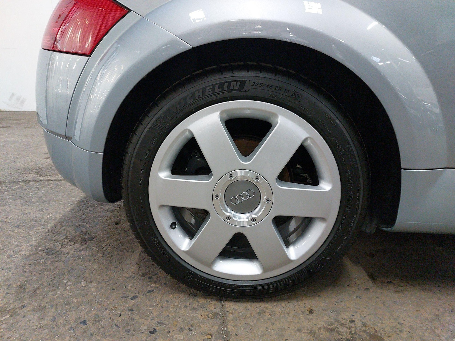 Used Audi TT 2001 for sale - 77021986: Photo 19