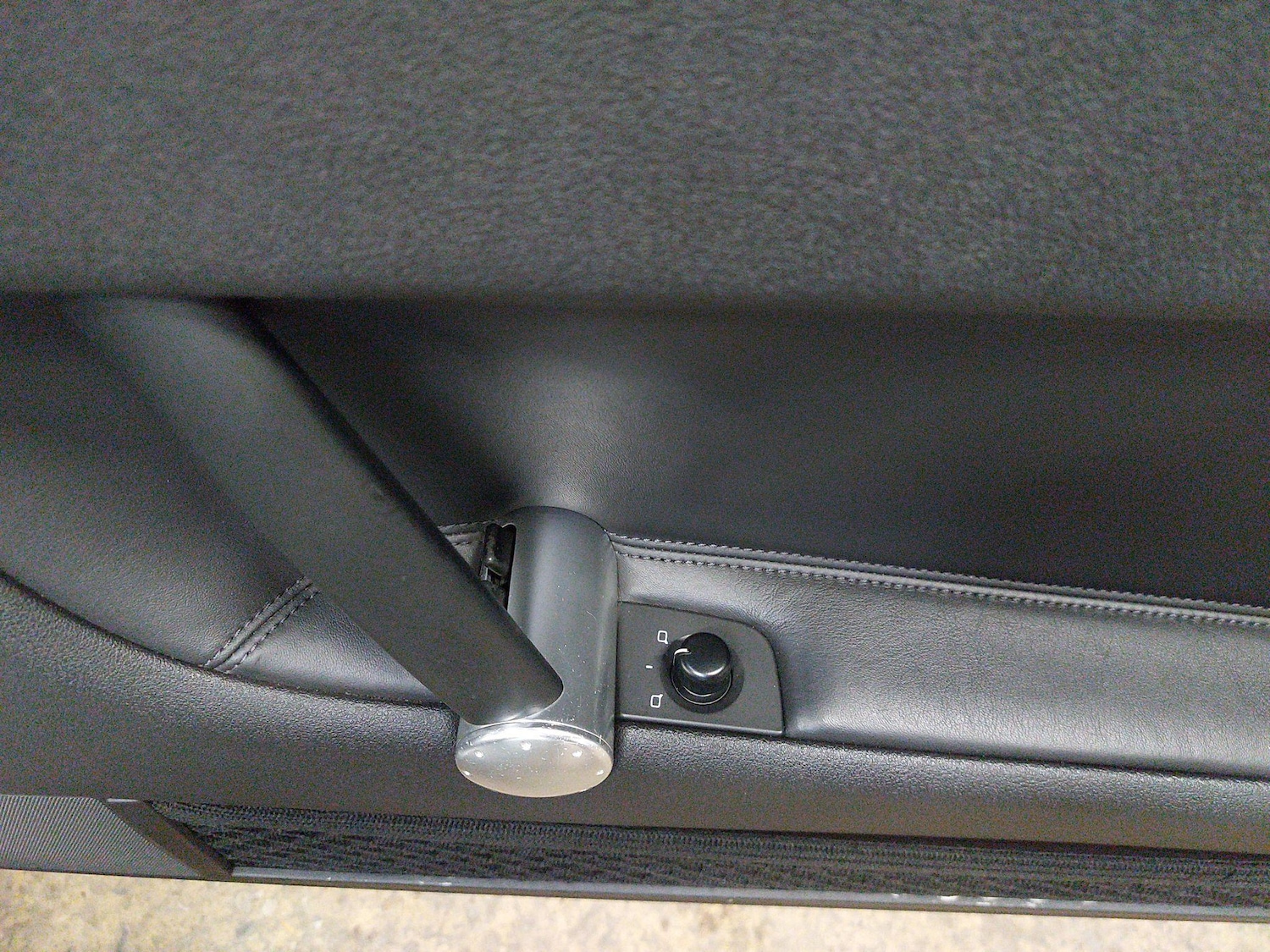 Used Audi TT 2001 for sale - 77021986: Photo 30