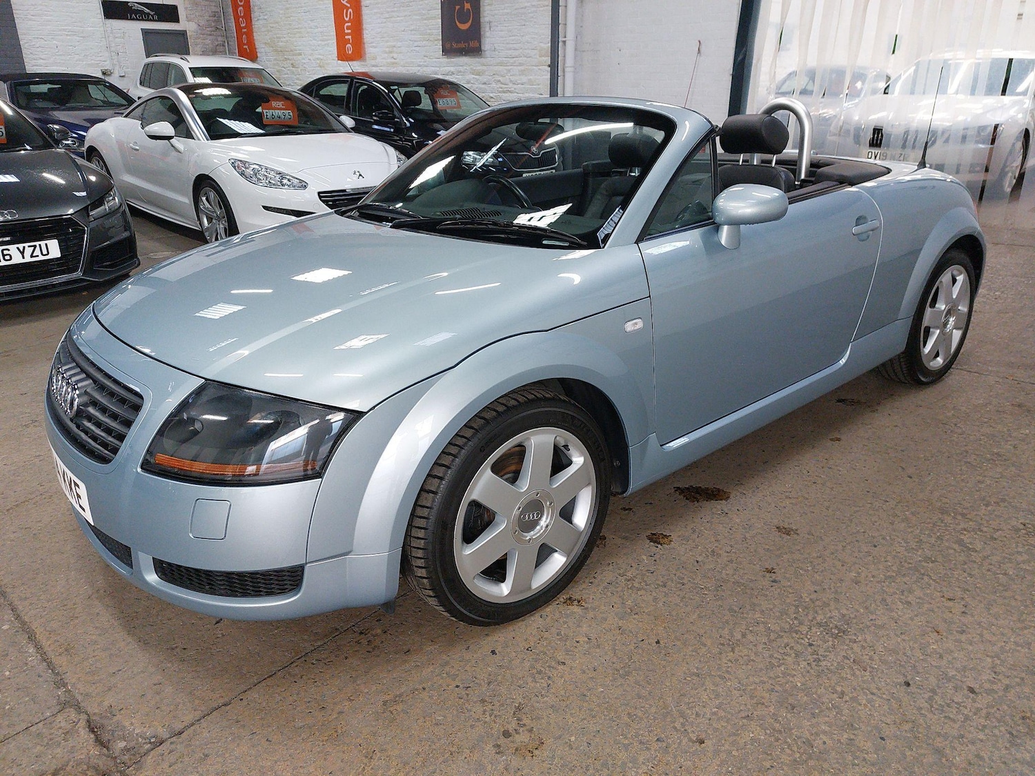 Used Audi TT 2001 for sale - 77021986: Photo 4