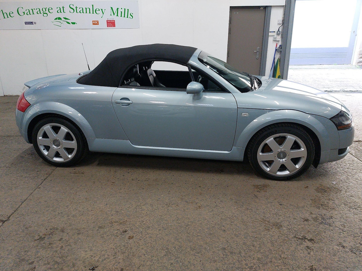 Used Audi TT 2001 for sale - 77021986: Photo 8