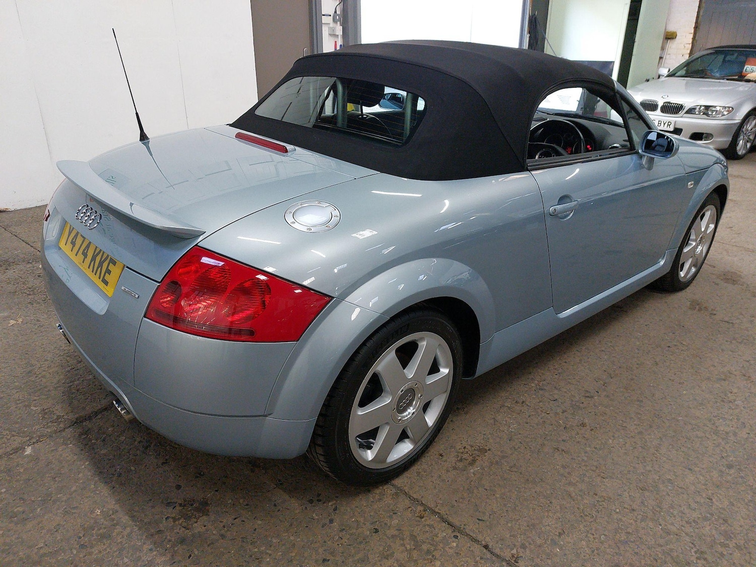 Used Audi TT 2001 for sale - 77021986: Photo 9