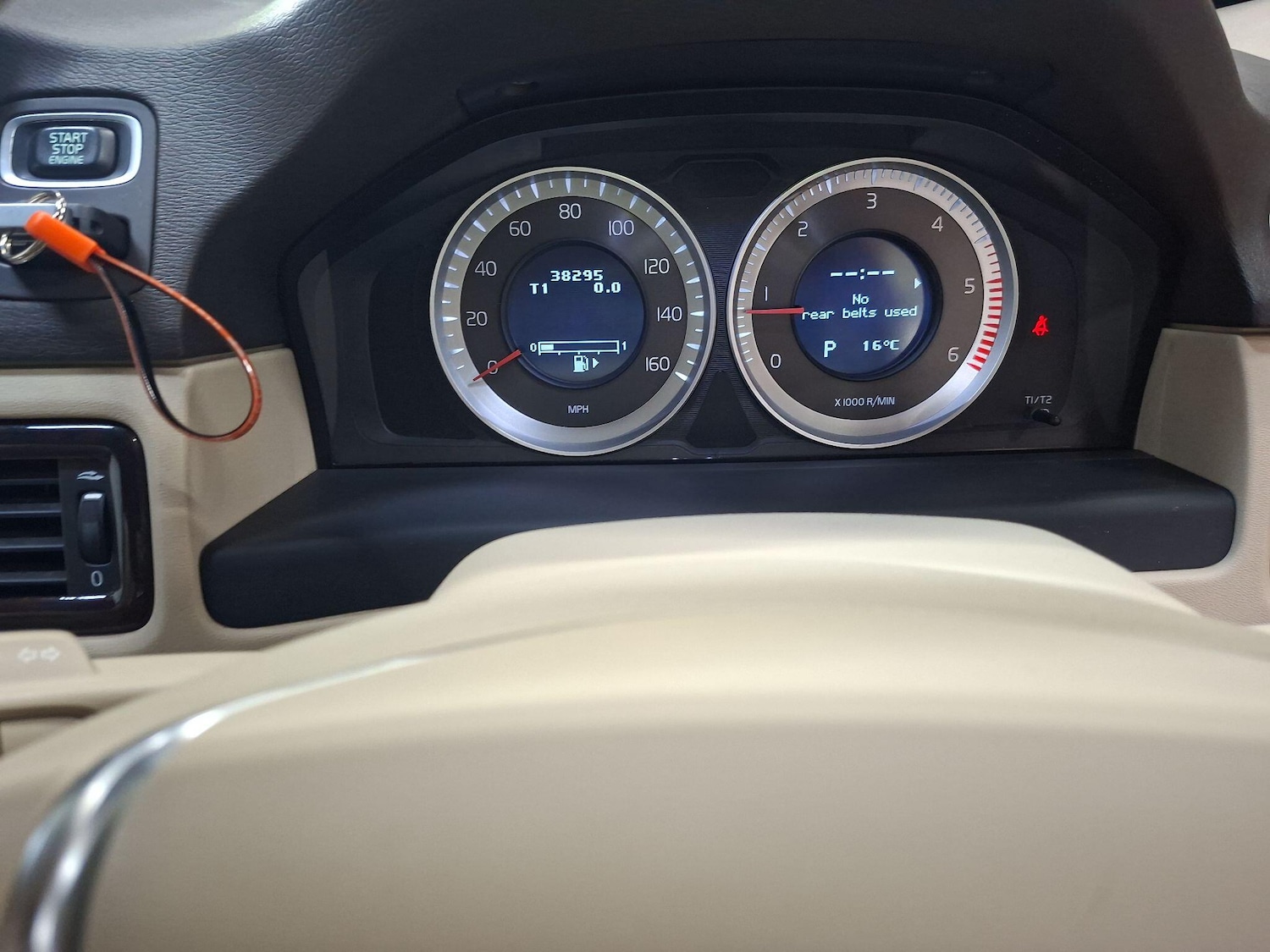 Used Volvo XC70 2011 for sale - 77942311: Photo 18