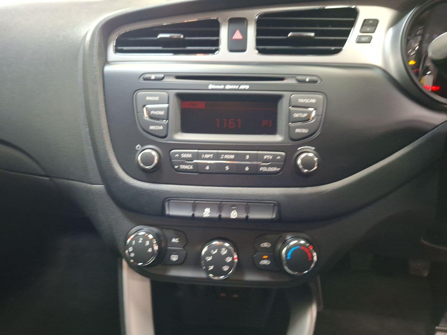 Used Kia Ceed 2013 for sale - 78198231: Photo 14