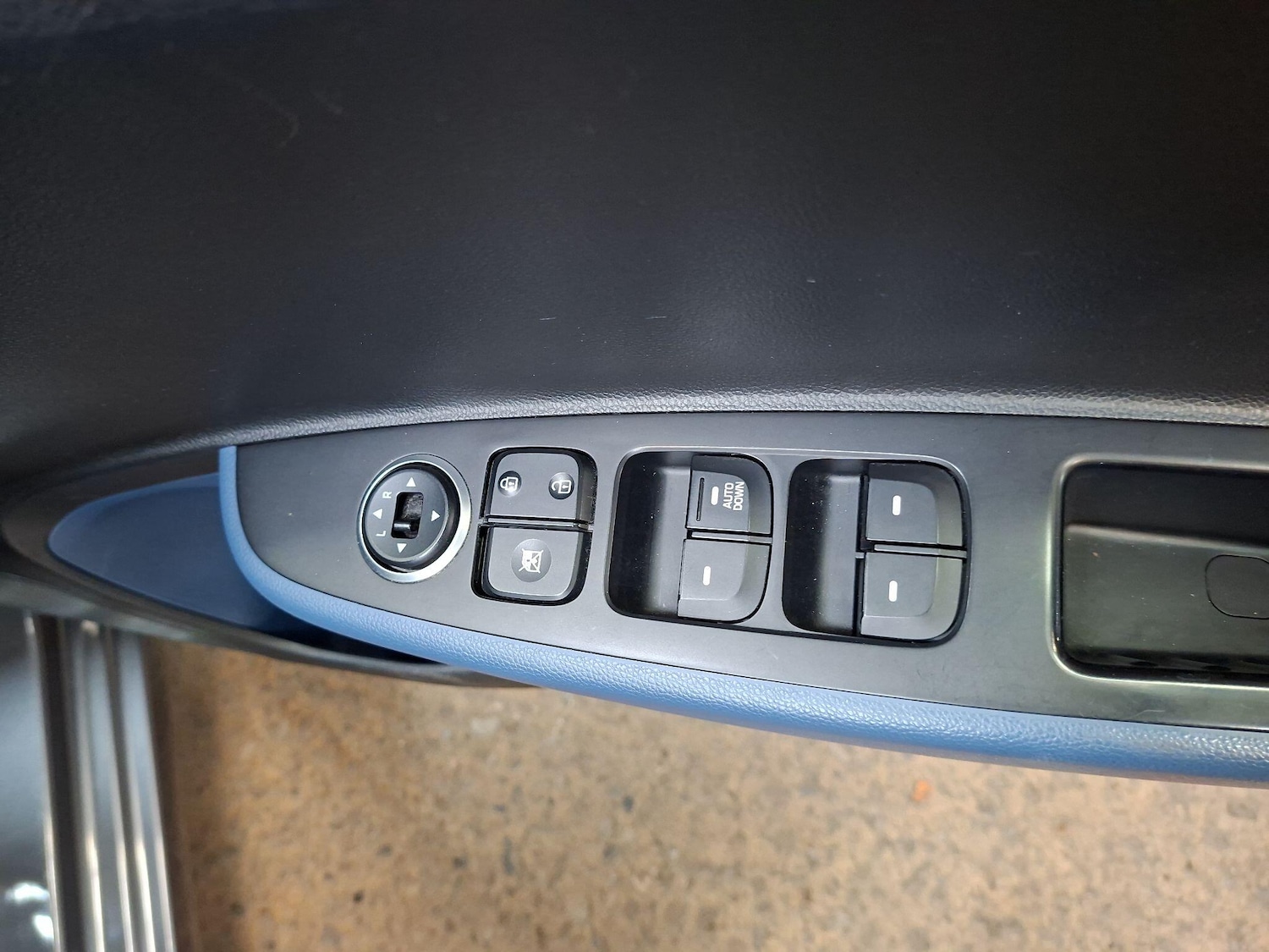 Used Hyundai i10 2016 for sale - 78175846: Photo 11