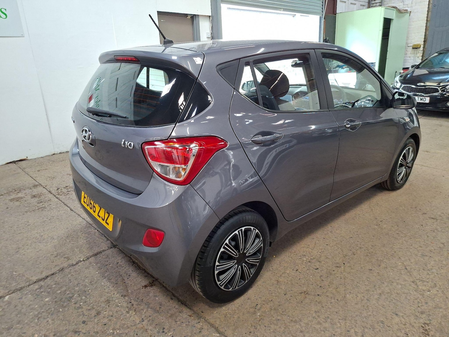 Used Hyundai i10 2016 for sale - 78175846: Photo 5