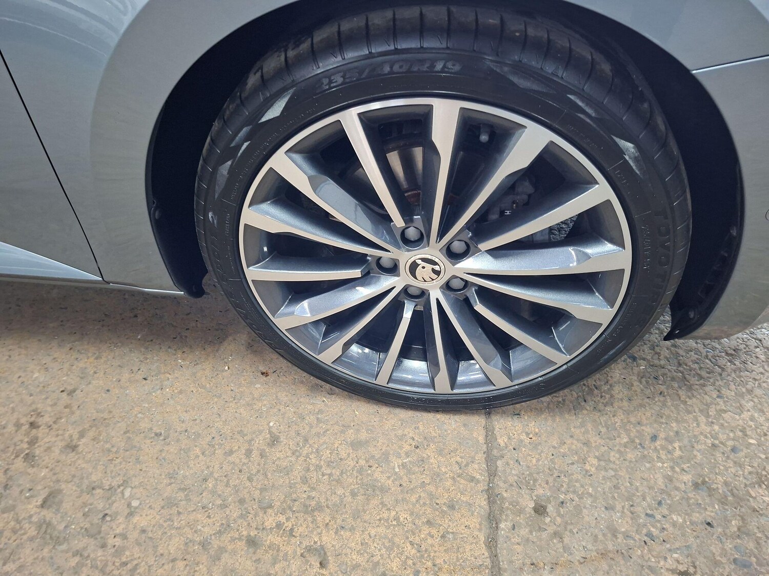 Used Skoda Superb 2018 for sale - 76563605: Photo 29