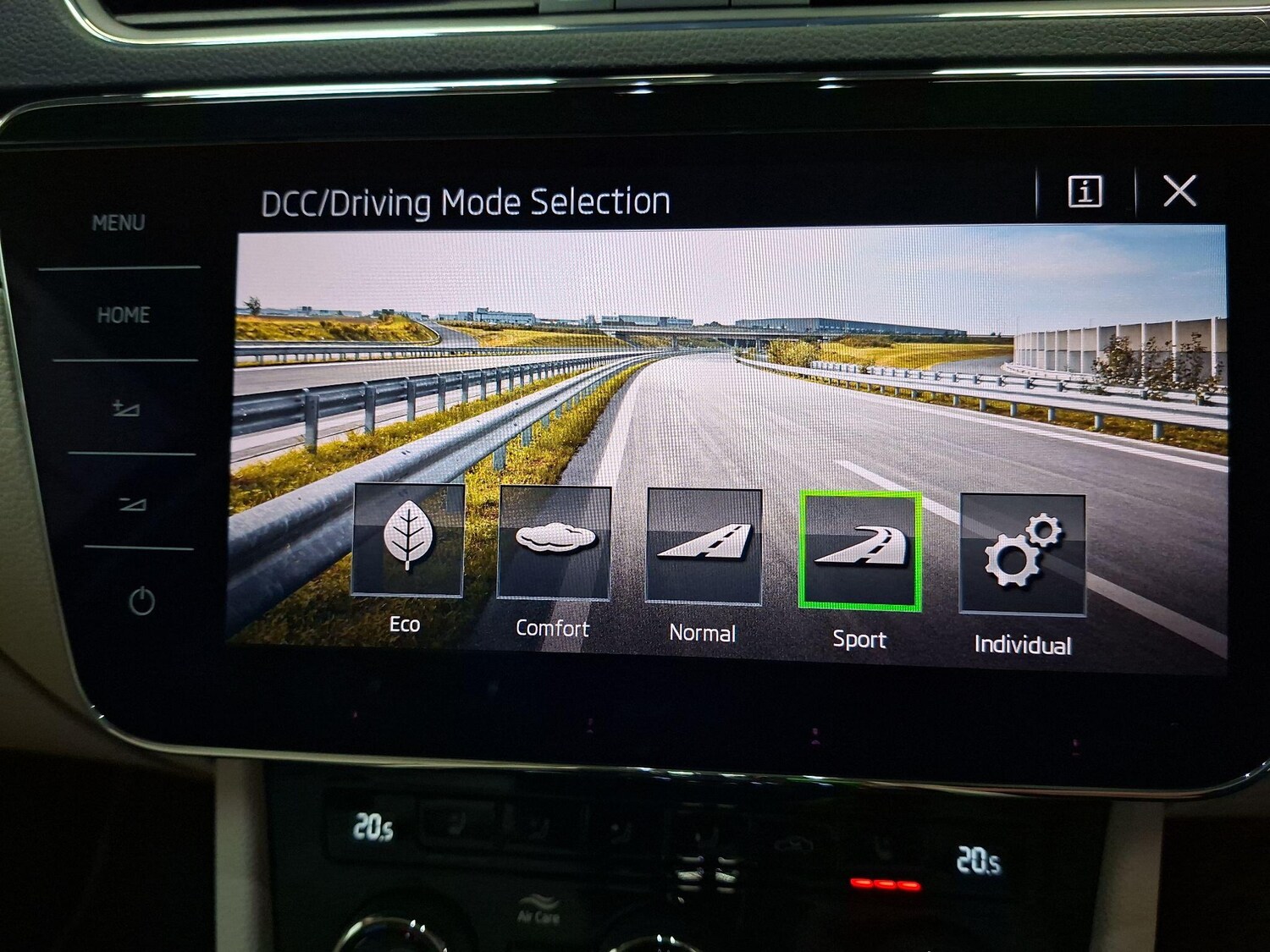 Used Skoda Superb 2018 for sale - 76563605: Photo 36