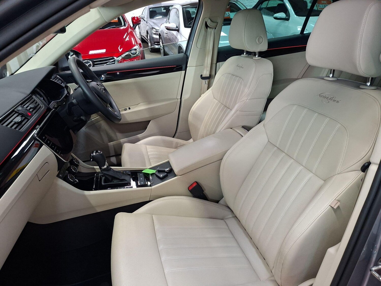 Used Skoda Superb 2018 for sale - 76563605: Photo 41